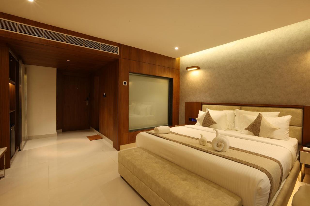 Royal Plaza Suites By Rak Rooms, Mangaluru Mangalore Exterior foto