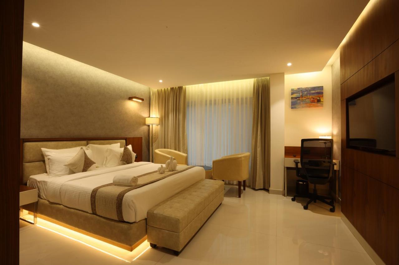 Royal Plaza Suites By Rak Rooms, Mangaluru Mangalore Exterior foto