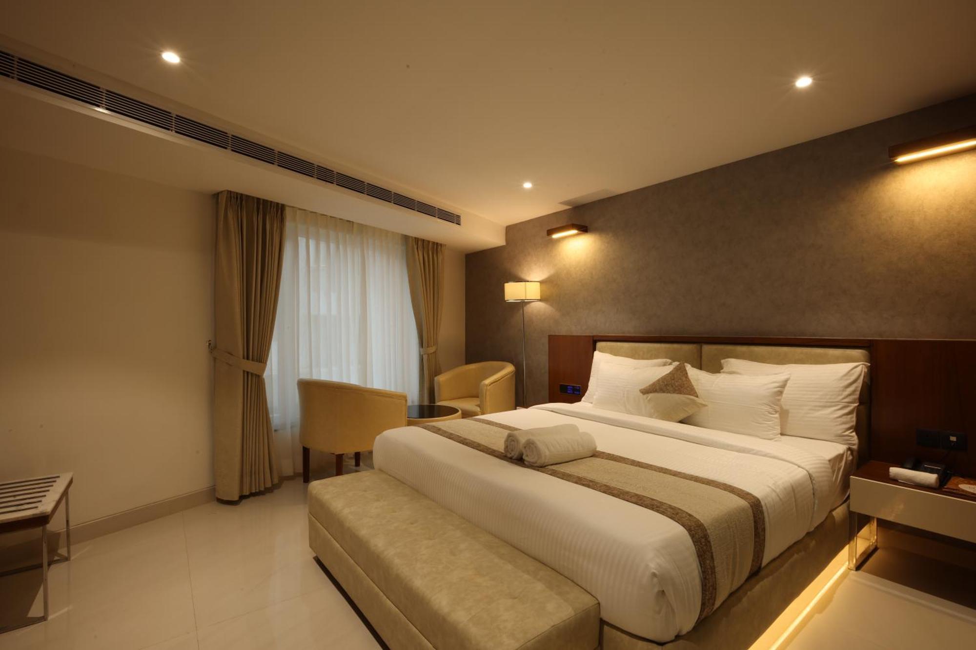 Royal Plaza Suites By Rak Rooms, Mangaluru Mangalore Exterior foto